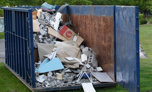 Step-by-step process of hiring a domestic skip